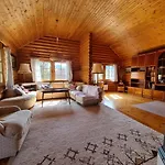Chalet Charmantes Am Waldrand