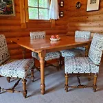 Charmantes Am Waldrand Chalet