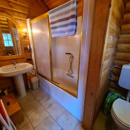 Chalet Charmantes Am Waldrand Karlstift