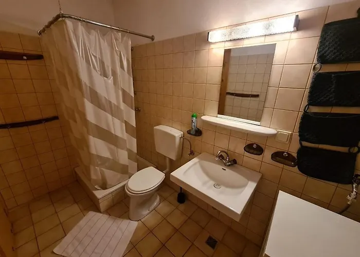 Chalet Charmantes Am Waldrand Karlstift